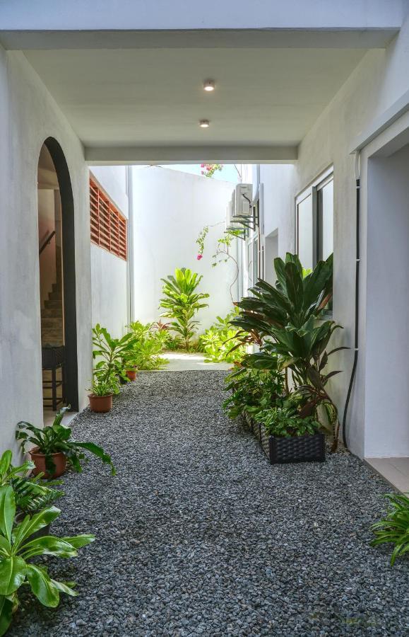 Hotel Island Ambience Maafushi Exteriér fotografie